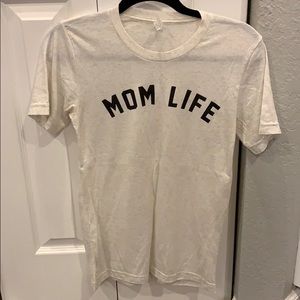 Mom life tee